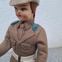 bambolina militare anni 40