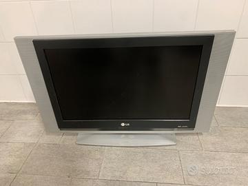 TV LG RZ-26LZ55 TV 66 cm 26" pollici presa SCART