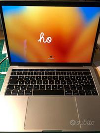 MacBook Pro 13" 2,3 GHz Intel Core i5