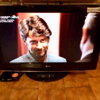 Televisione LG 32 pollici con digitale terrestre