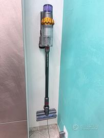 Dyson V15 Detect Absolute completo di accessori