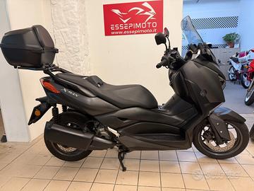 Yamaha X-Max 300