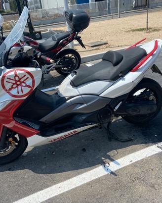 Scooter TMAX500