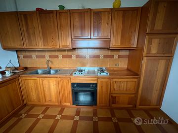 Cucina in legno