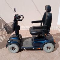 Quadriciclo elettrico per disabili