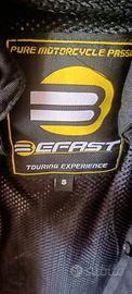 giacchetto moto marca BEFASTA