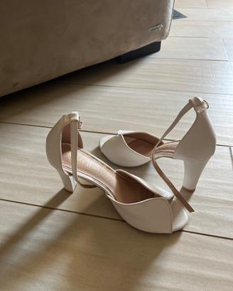 Abito, scarpe e borsa!