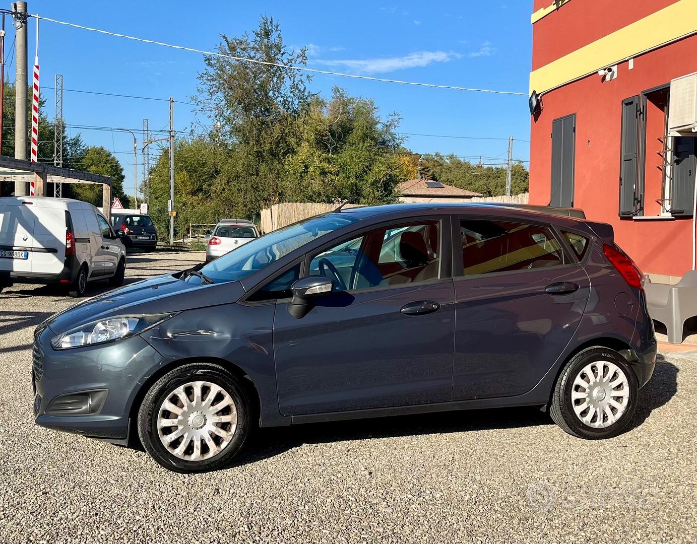 Ford Fiesta 2014 photo 3