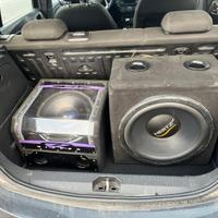 Subwoofer auto