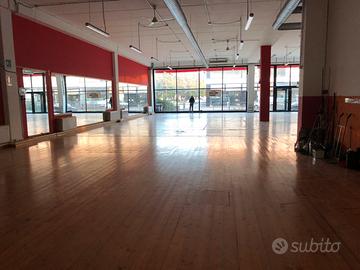 Locale artigianale commerciale deposito