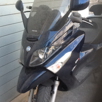 Scooter 250 piaggio xevo