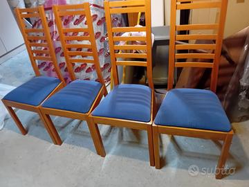 Set 4 sedie in legno con seduta imbottita