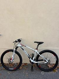 Giant bici ragazzo