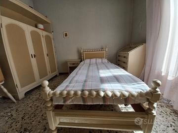 Cameretta ragazza vintage