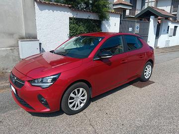 OPEL CORSA F PER NEOPATENTATI