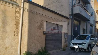 Box / Garage di 60 m² a Alcamo