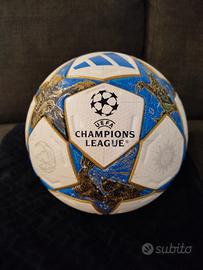 pallone calcio Adidas official match ball