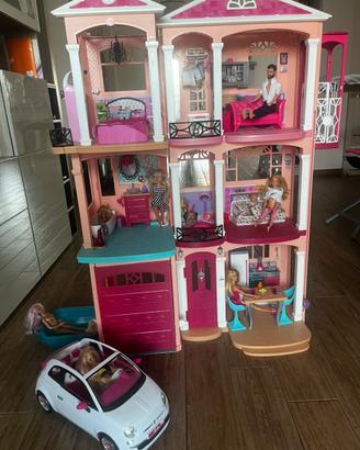 Casa Barbie con ascensore + barbie + auto +camper