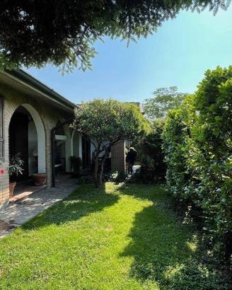 Villa di 184 m² con 5 locali e box auto doppio a P