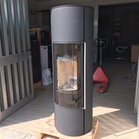 Stufa legna lunghissima autonomia accumulo