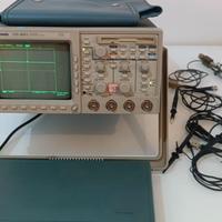 Oscilloscopio  Tektronix 460A
