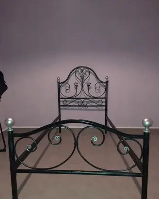 LETTO SINGOLO IN FERRO BATTUTO