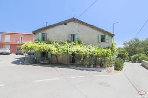 CASA SEMINDIPENDENTE A PIAN VENTENA