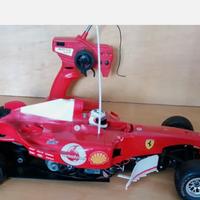 Modello Ferrari F1 deAgostini 2004 radiocomandata