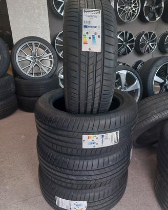 235 50 18 Gomme Estive Bridgestone New 235 50R18