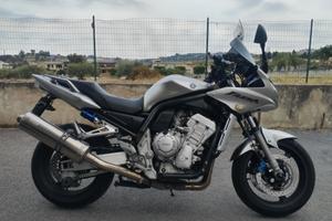 Yamaha fzs 1000 fazer