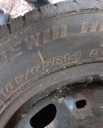 4 gomme invernali usate 