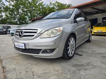 Mercedes-benz B 180 CDI
