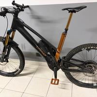 2023 UNNO BOOS MITH RACE mis. S3 BOSCH 750 wh