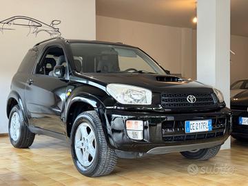 Toyota RAV 4 RAV4 2.0 Tdi D-4D cat 3 porte Sol