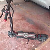 monopattino elettrico doppio motore  Langfeite 