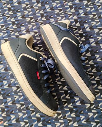 Sneakers Levi's n.36