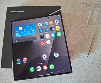 Samsung Galaxy Z Fold 7 256Gb anche permute 