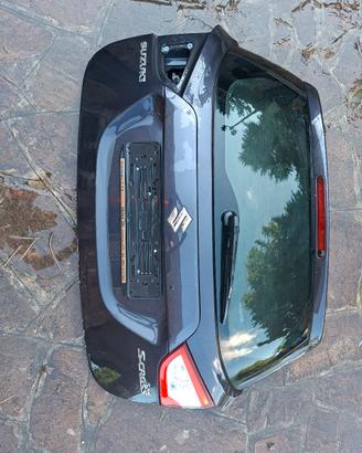 portellone baule suzuki sxcross ,lunotto