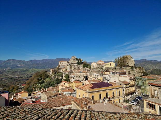 Stabile / Palazzo - Castiglione di Sicilia