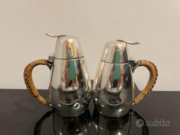 Brocche da colazione argentate con manici in rafia