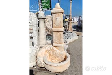 Fontana Castello cm. 63x110 h.