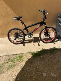 Bicicletta Bmx