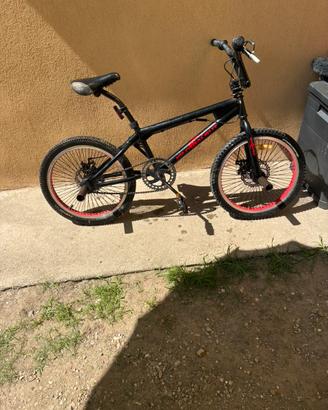 Bicicletta Bmx