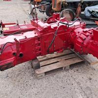 Trattore international 1455 cambio usato