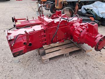 Trattore international 1455 cambio usato