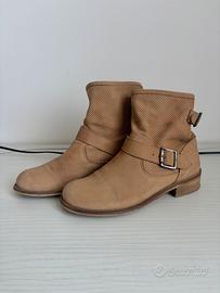 Stivaletti beige