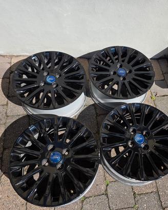 CERCHI IN LEGA FORD ORIGINALI