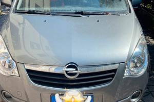 Opel Agila 1.2 benzina Automatica