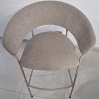 Sgabelli Pedrali  alti.