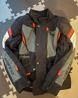 DAINESE CARVE MASTER 3 tg46 completa di protezioni